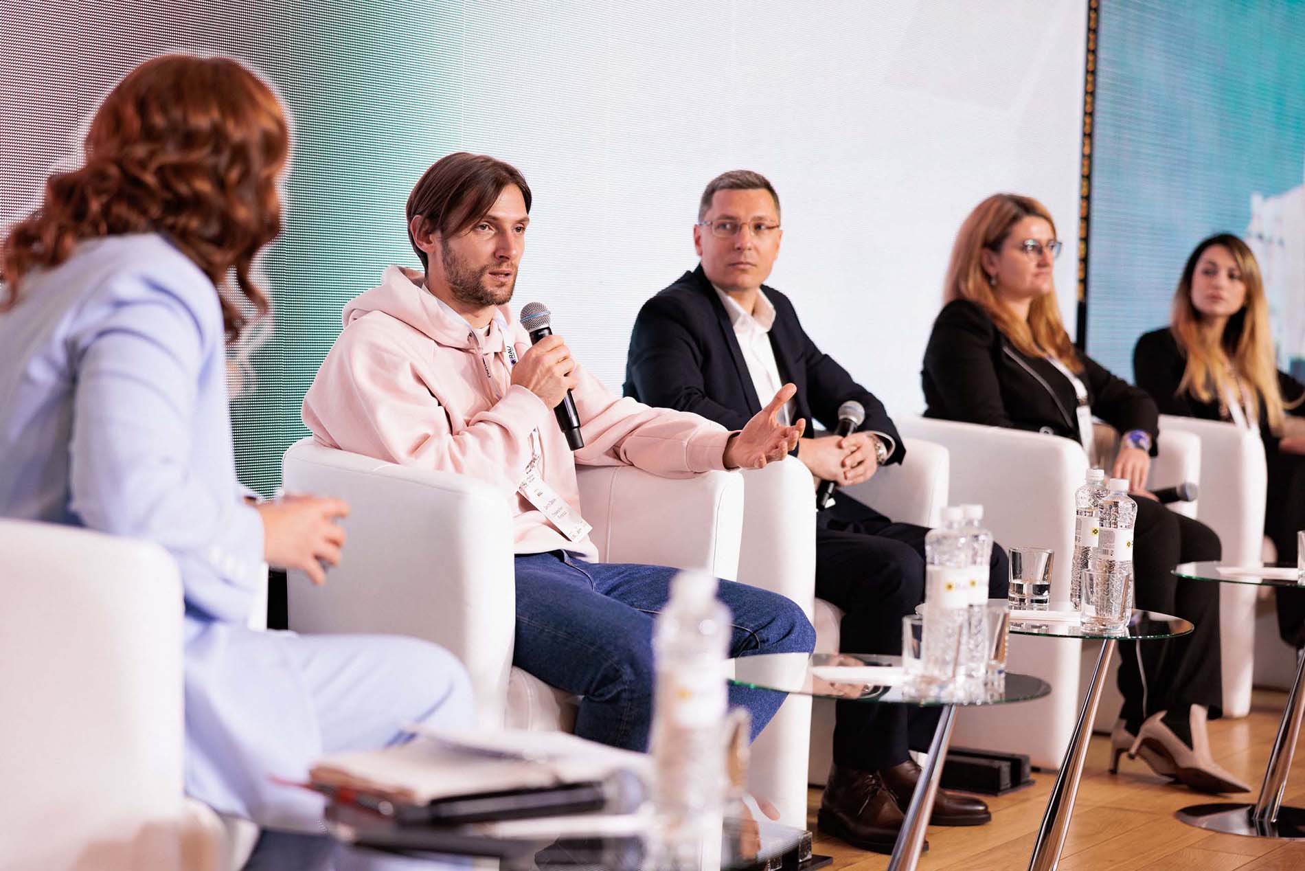 Підсумкова подія року в рітейлі та торговельній нерухомості: як пройшов RAU Summit 202